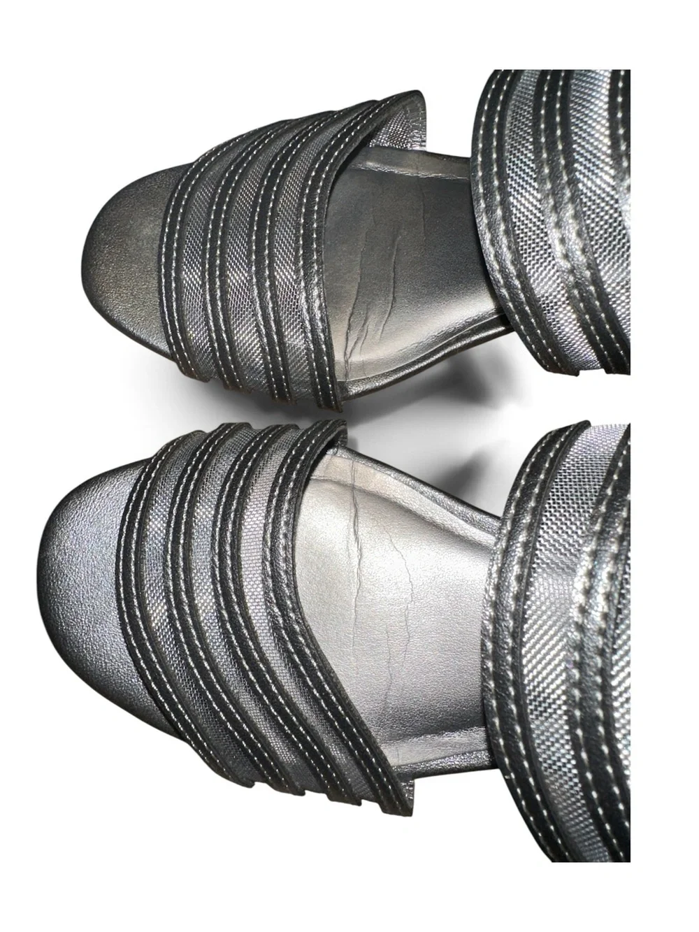 Macy’s Karen Scott Silver Strappy Wedge Mesh Sandals Size 7.5M